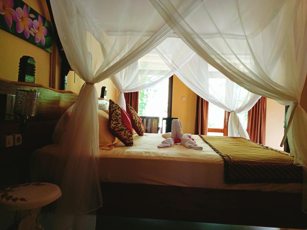 Tangkoko Sanctuary Villa Bitung Extérieur photo