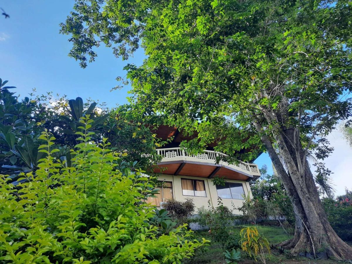 Tangkoko Sanctuary Villa Bitung Extérieur photo